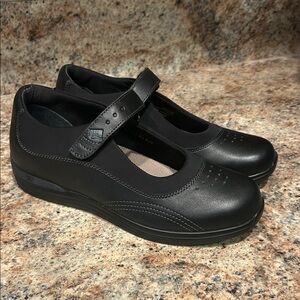 Drew~ Rose Black Leather Mary Jane  Orthopedic/Walking Women's Shoes 10M NWOT
